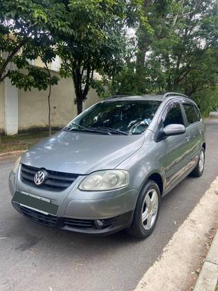 VOLKSWAGEN SPACEFOX 1.6 MI COMFORTLINE 8V FLEX 4P MANUAL VOLKSWAGEN SPACEFOX 1.6 MI COMFORTLINE 8V FLEX 4P MANUAL